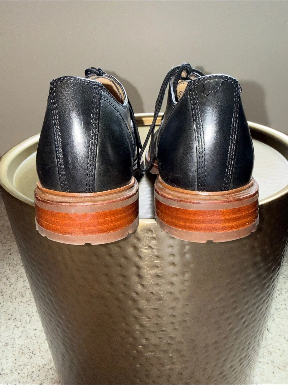 Frye James Bal Lug Oxford Lace Up Cap Toe Shoes